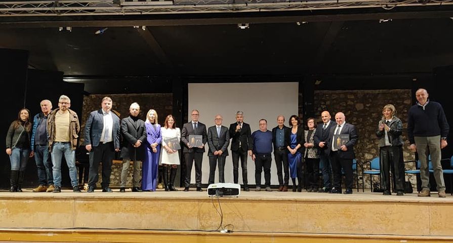 Castello Orsini Colonna, presentazione del libro “Qui in Abruzzo”