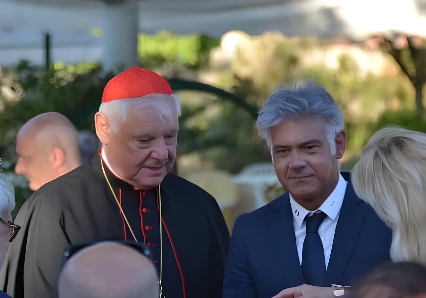 Verso il conclave, i contrasti tra modernità e conservazione nei valori della Chiesa